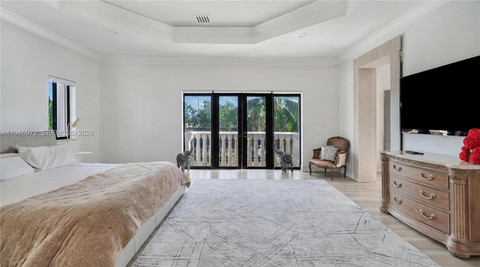 3400 NE 164th St, Sunny Isles Beach FL 33160