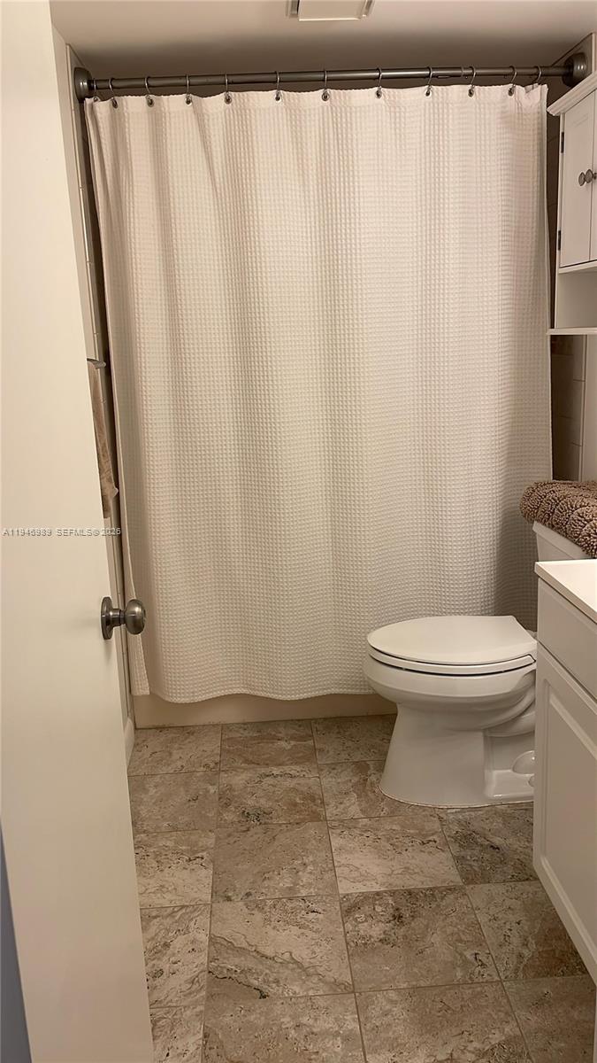 121 SE 3rd Ave #201, Dania Beach FL 33004