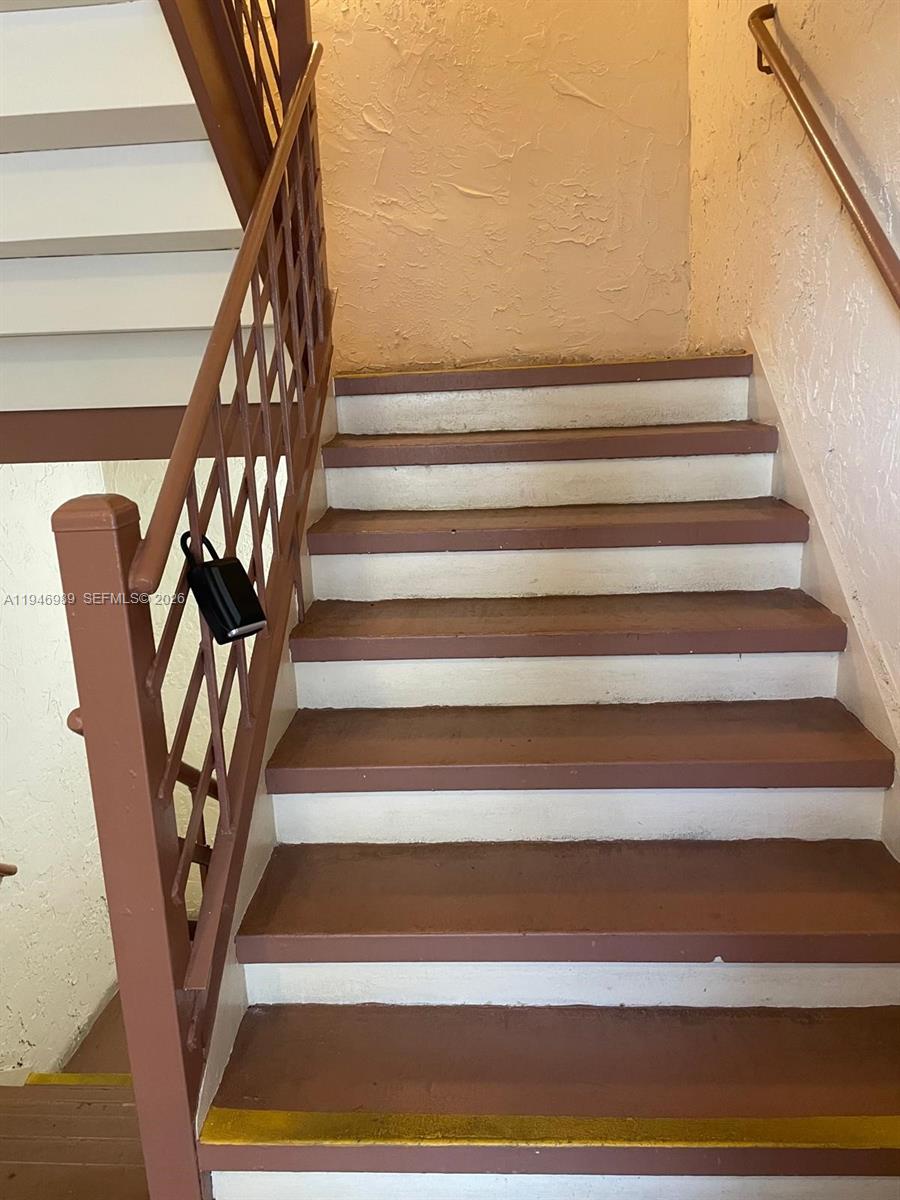 121 SE 3rd Ave #201, Dania Beach FL 33004