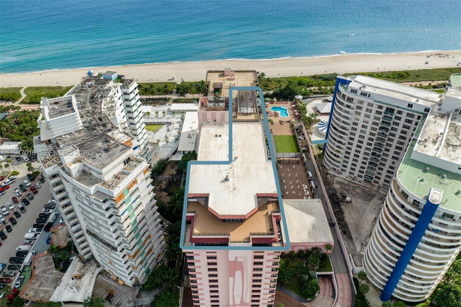 5225 Collins Ave #PH8, Miami Beach FL 33140