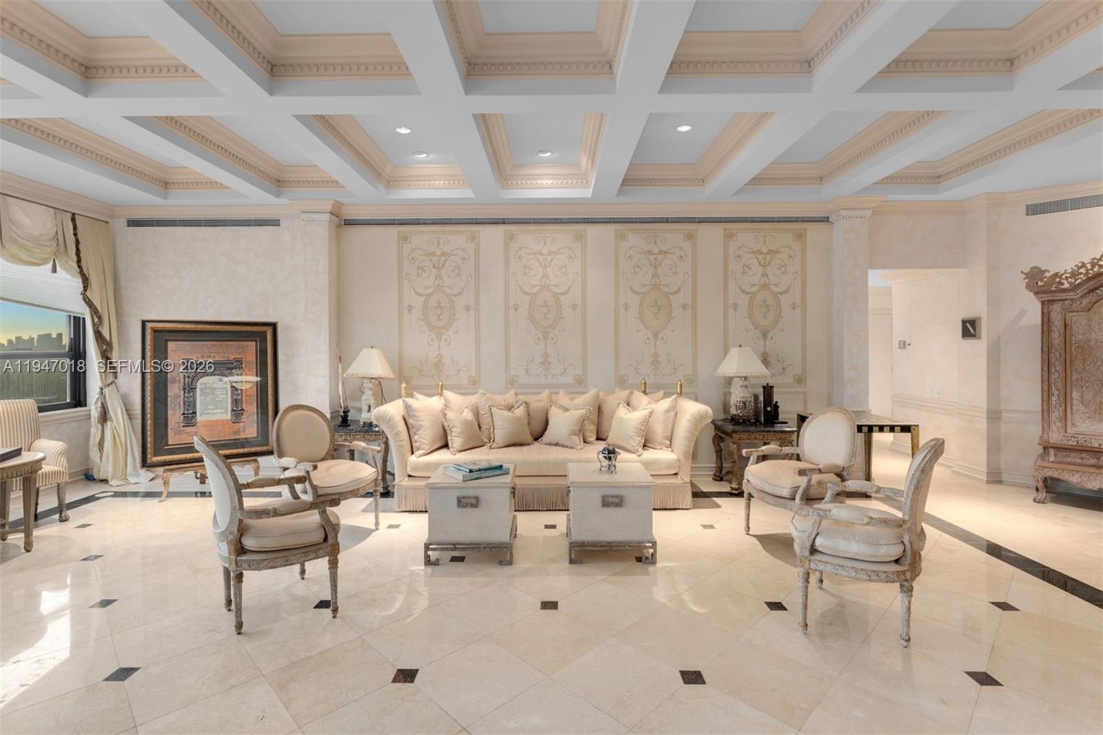 5225 Collins Ave #PH8, Miami Beach FL 33140
