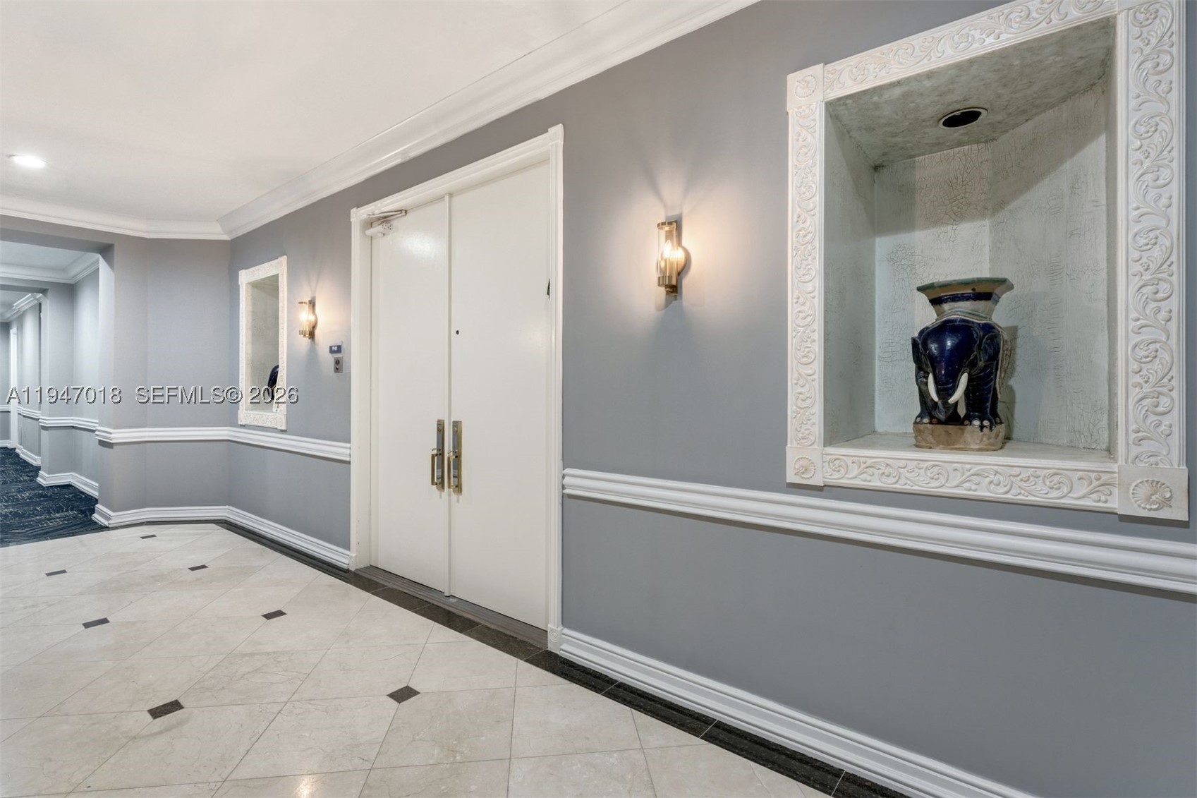 5225 Collins Ave #PH8, Miami Beach FL 33140
