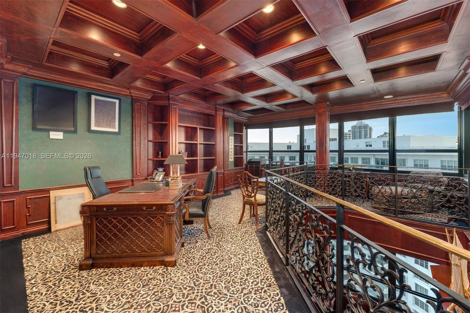 5225 Collins Ave #PH8, Miami Beach FL 33140