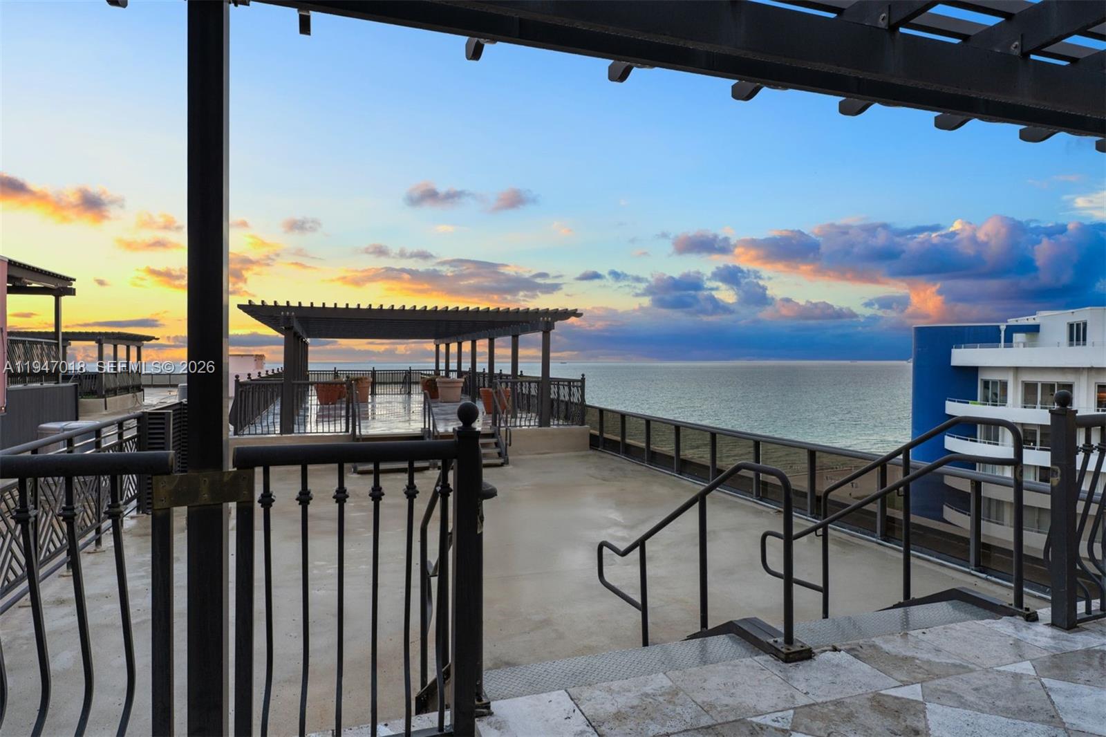 5225 Collins Ave #PH8, Miami Beach FL 33140