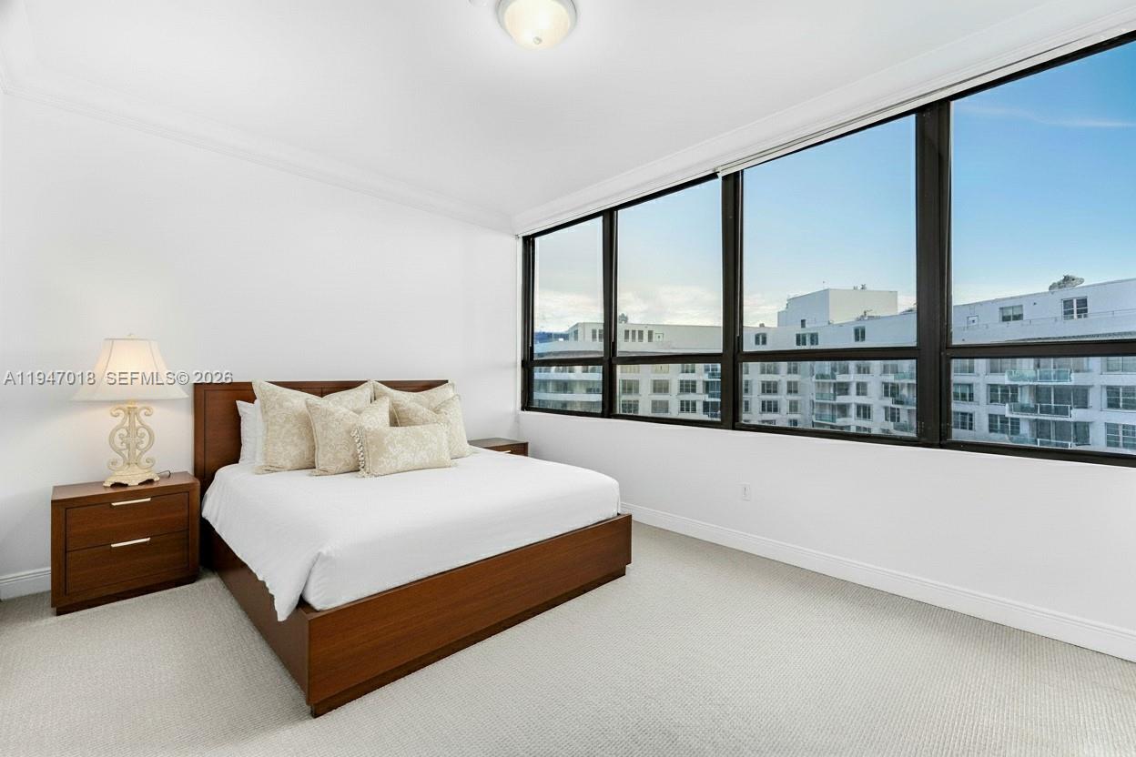 5225 Collins Ave #PH8, Miami Beach FL 33140