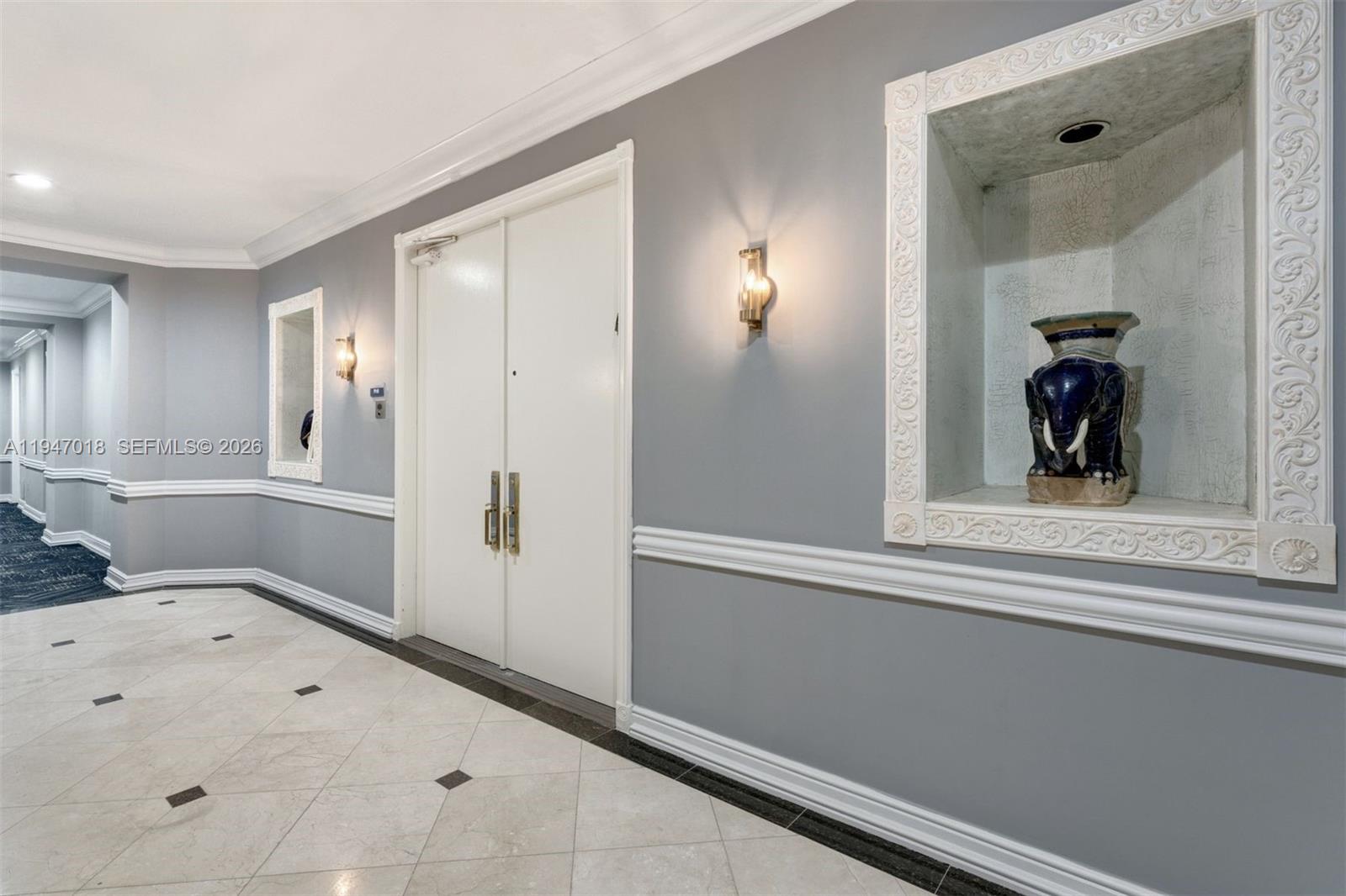 5225 Collins Ave #PH8, Miami Beach FL 33140