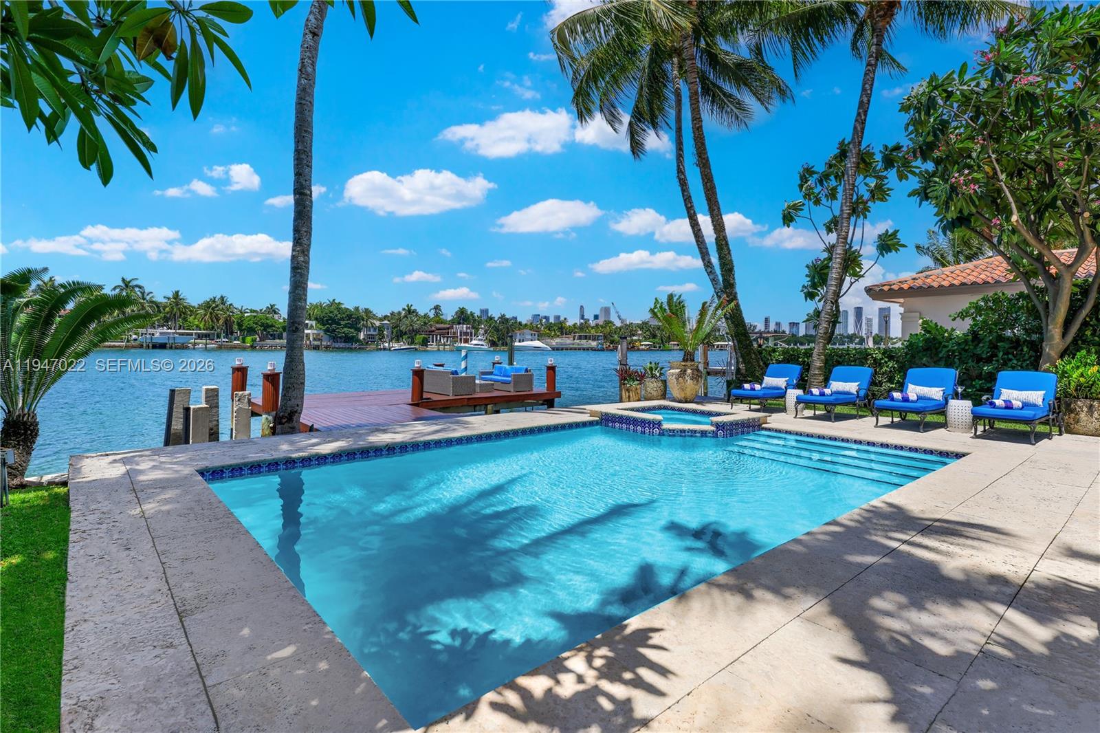 56 S Hibiscus Dr, Miami Beach FL 33139