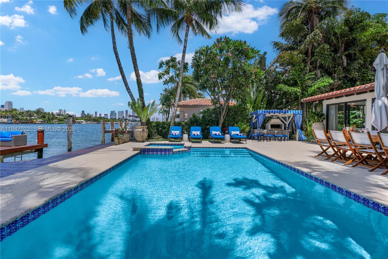 56 S Hibiscus Dr, Miami Beach FL 33139