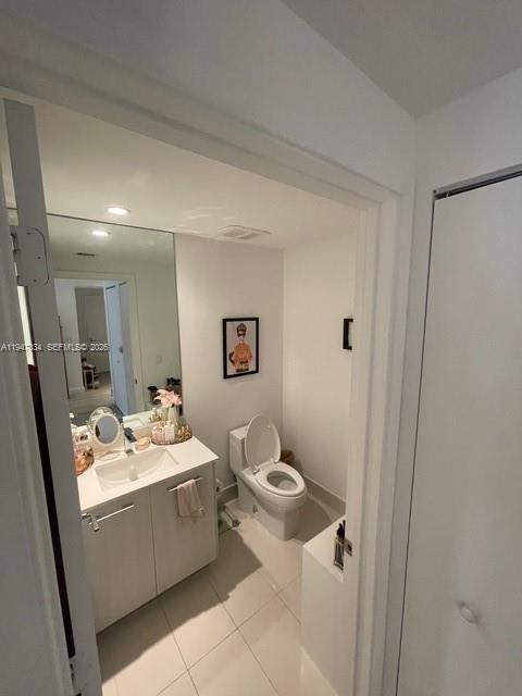 55 SW 9th St #3209, Miami FL 33130