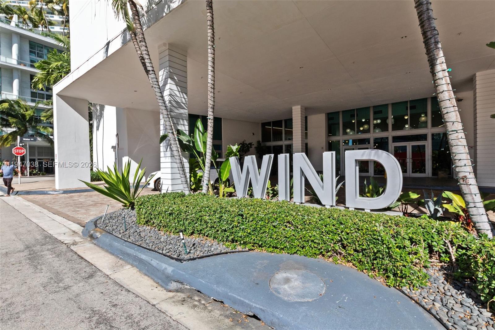 350 S Miami Ave #3501, Miami FL 33130