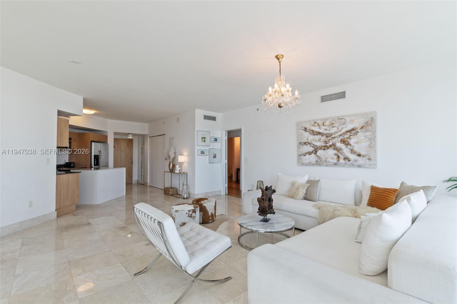 350 S Miami Ave #3501, Miami FL 33130