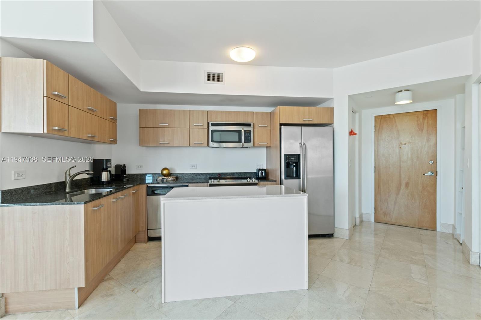 350 S Miami Ave #3501, Miami FL 33130