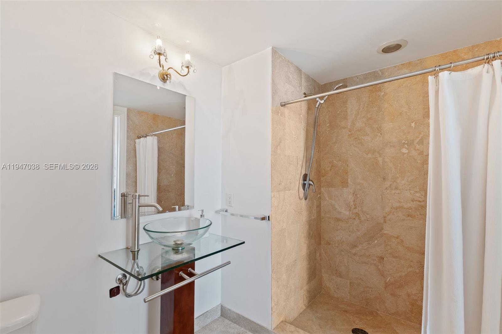 350 S Miami Ave #3501, Miami FL 33130