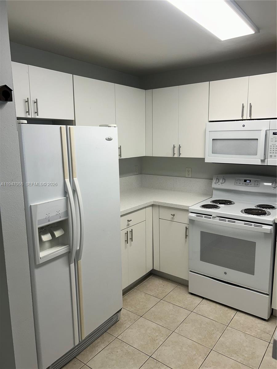 10 Aragon Ave #814, Coral Gables FL 33134