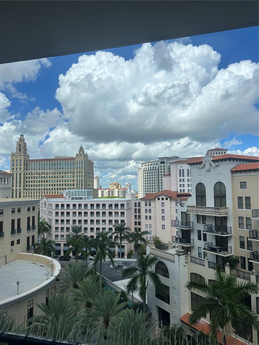 10 Aragon Ave #814, Coral Gables FL 33134