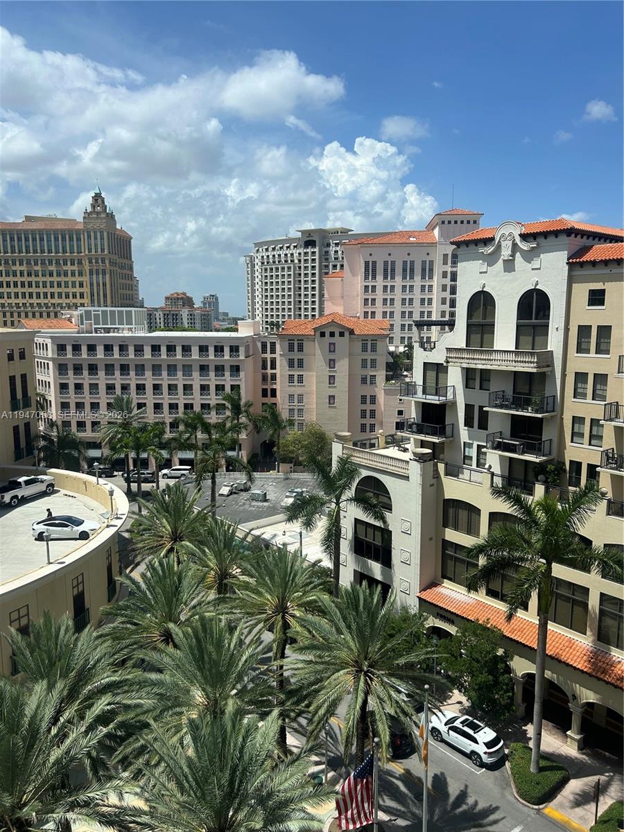 10 Aragon Ave #814, Coral Gables FL 33134