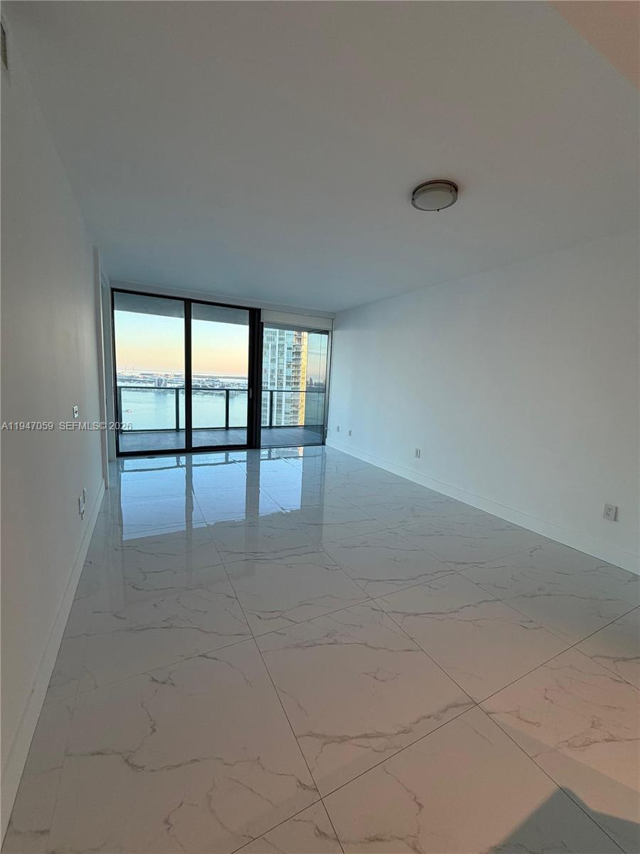 650 NE 32nd St #4406, Miami FL 33137