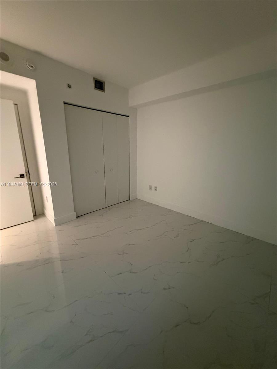 650 NE 32nd St #4406, Miami FL 33137