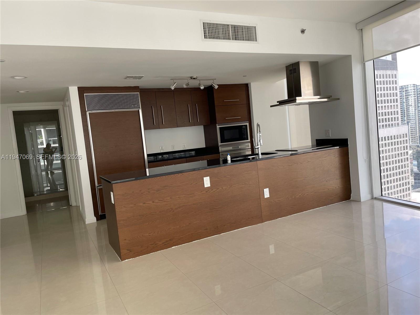 495 Brickell Ave #3810, Miami FL 33131