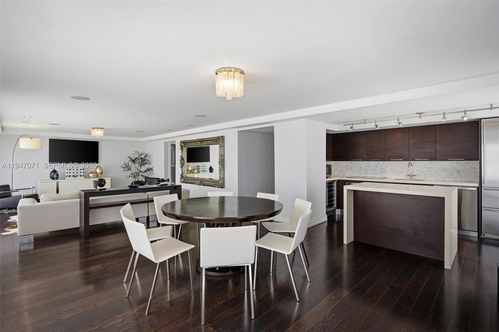 1250 Ocean Dr #PH1, Miami Beach FL 33139
