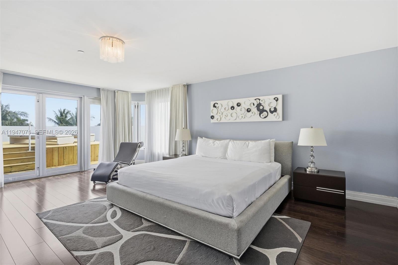 1250 Ocean Dr #PH1, Miami Beach FL 33139