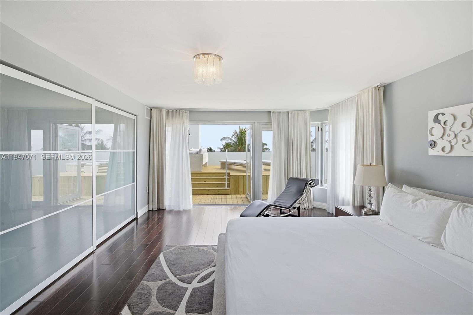 1250 Ocean Dr #PH1, Miami Beach FL 33139