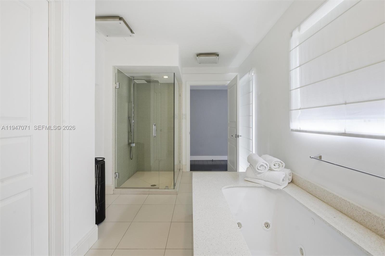 1250 Ocean Dr #PH1, Miami Beach FL 33139