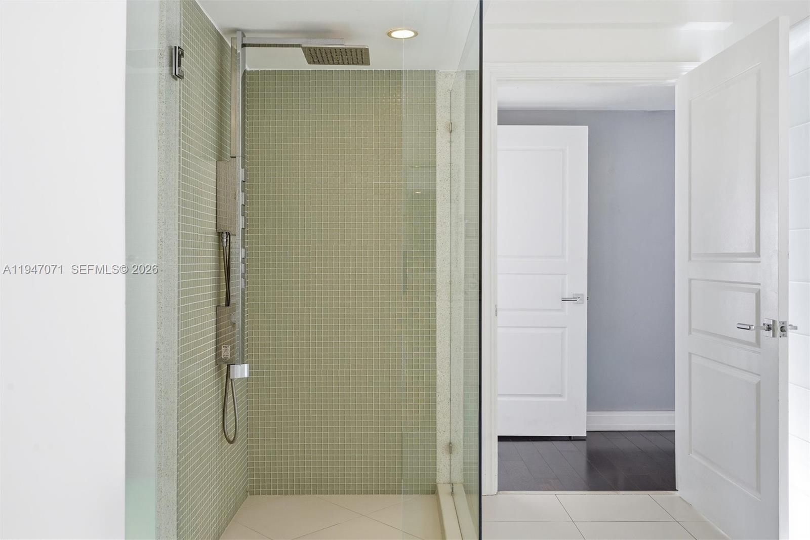 1250 Ocean Dr #PH1, Miami Beach FL 33139