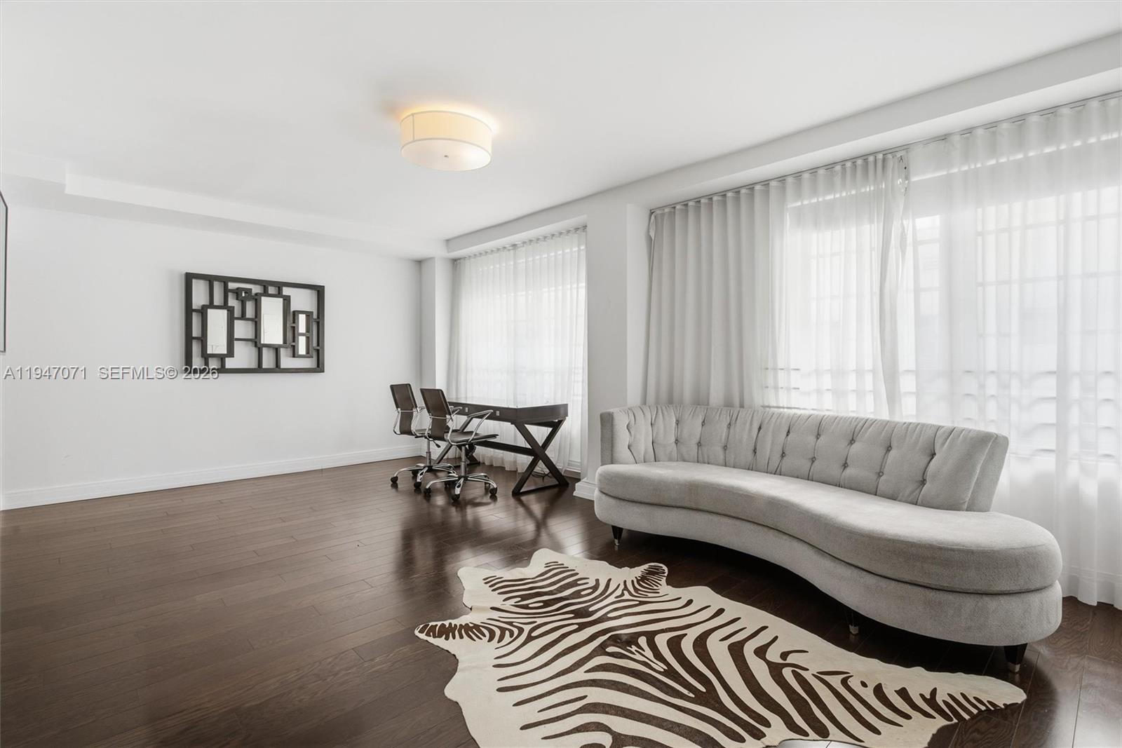 1250 Ocean Dr #PH1, Miami Beach FL 33139