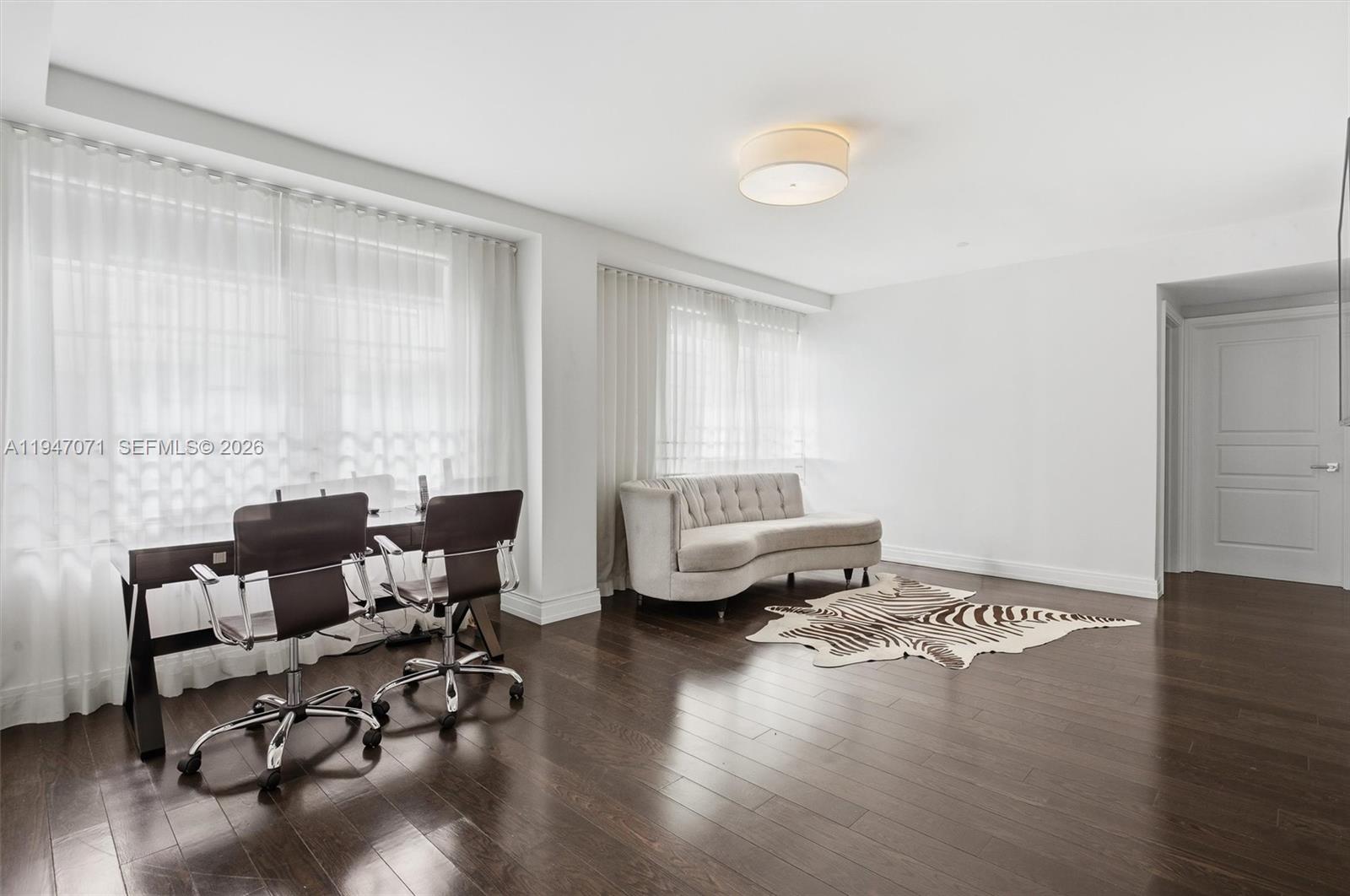 1250 Ocean Dr #PH1, Miami Beach FL 33139