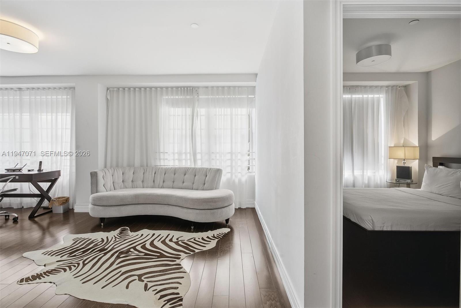 1250 Ocean Dr #PH1, Miami Beach FL 33139
