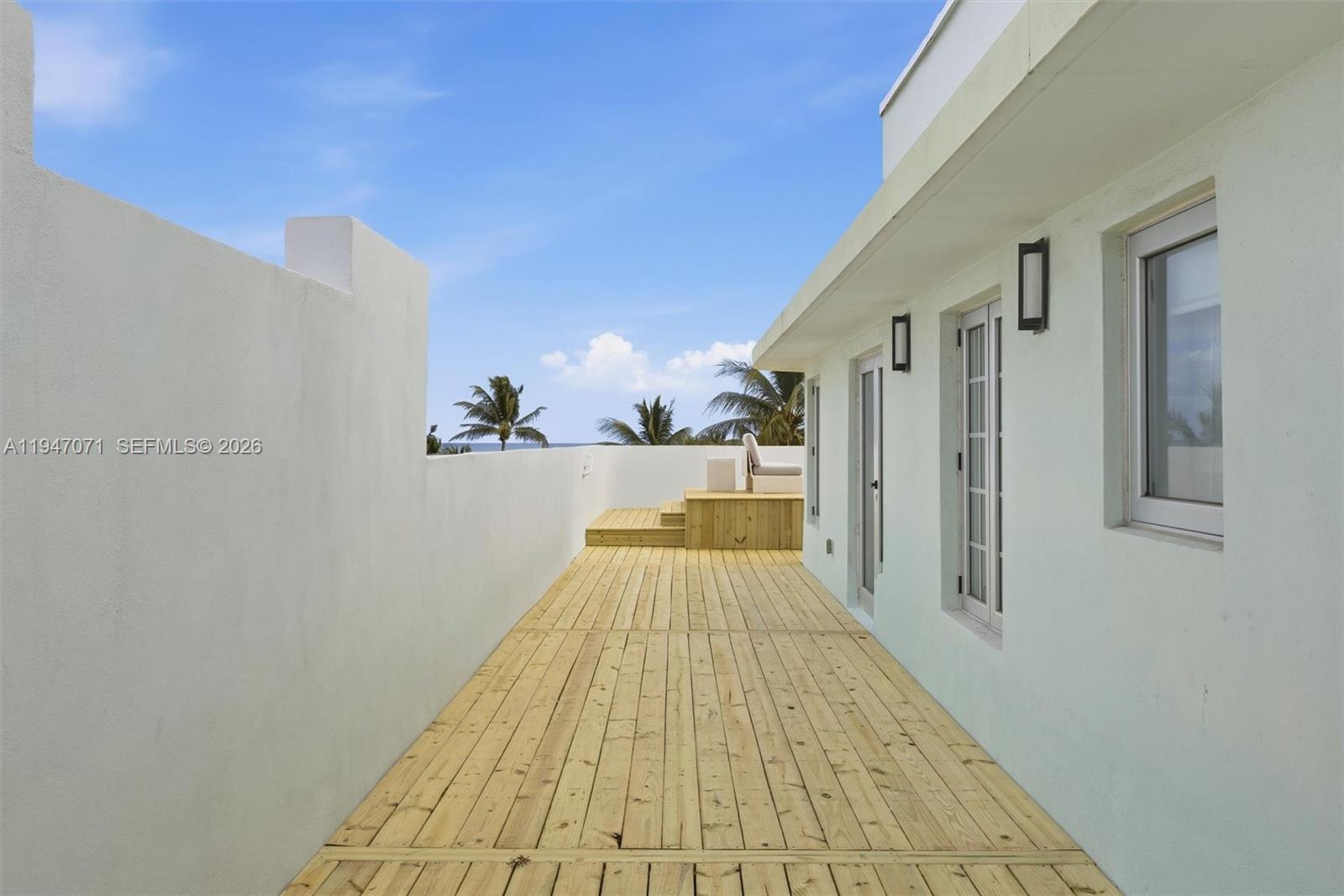 1250 Ocean Dr #PH1, Miami Beach FL 33139