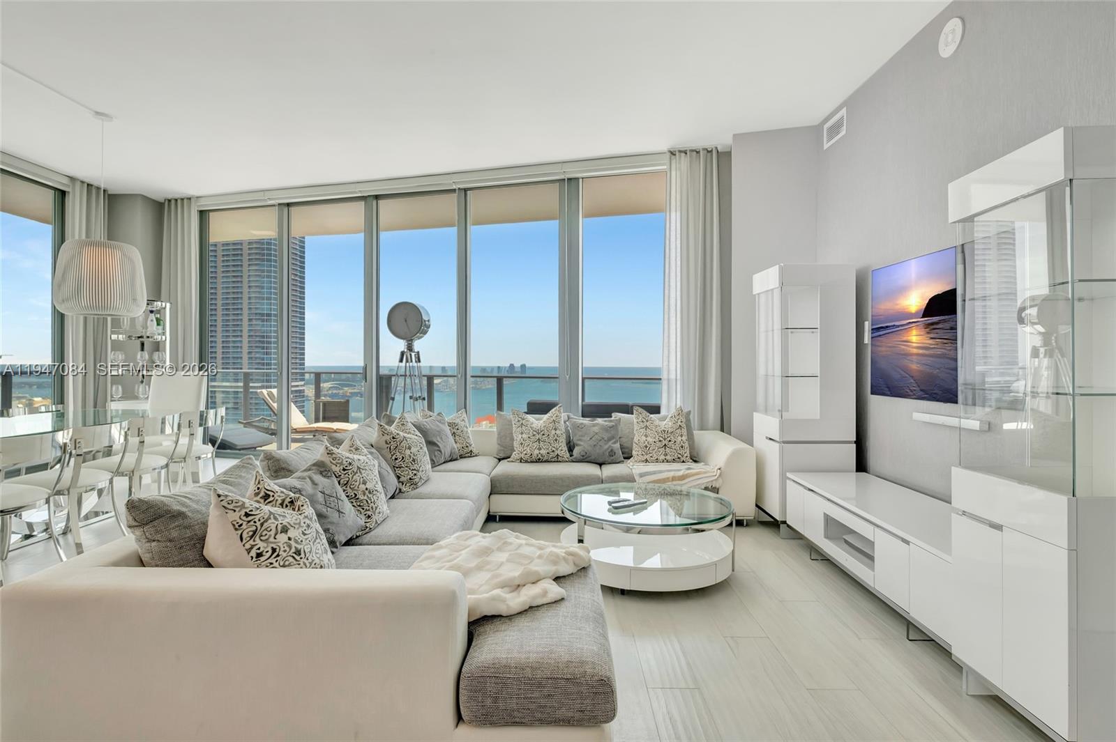 1300 S Miami Ave #PH5001, Miami FL 33130