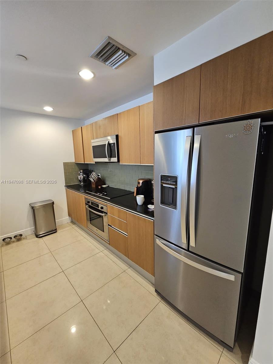 1060 Brickell Ave #1917, Miami FL 33131