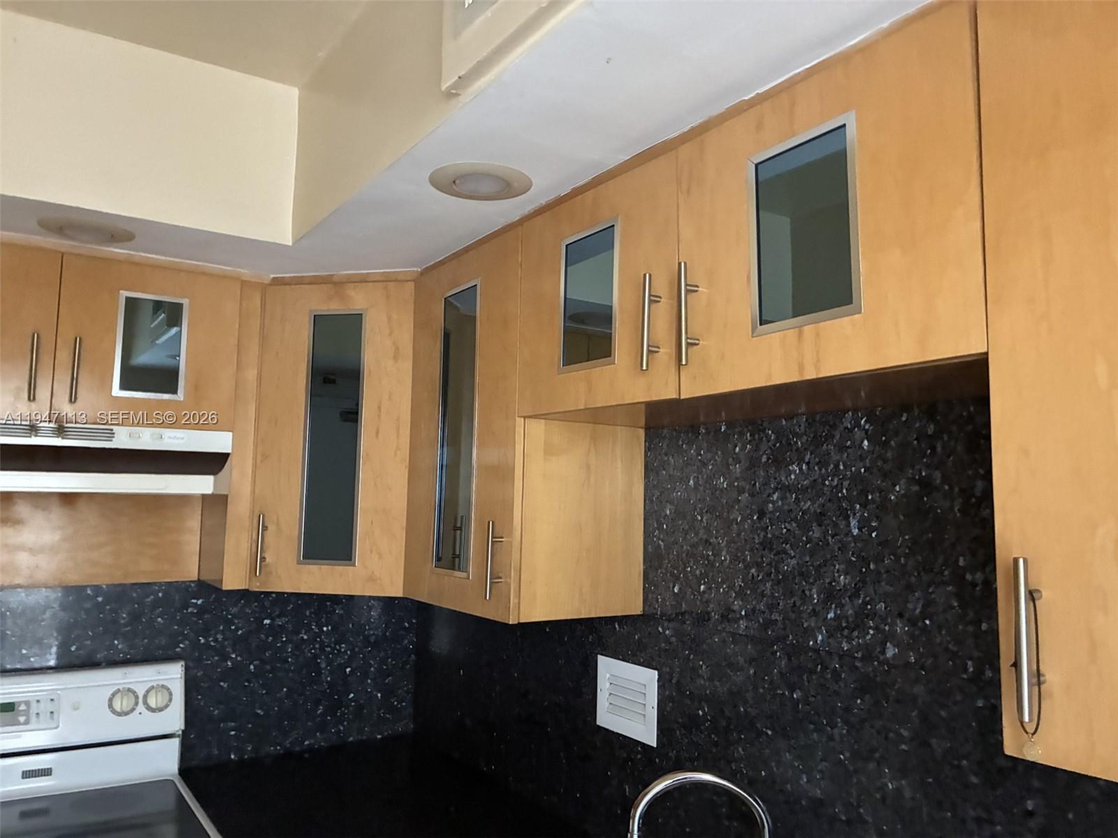 1000 West Ave #709, Miami Beach FL 33139