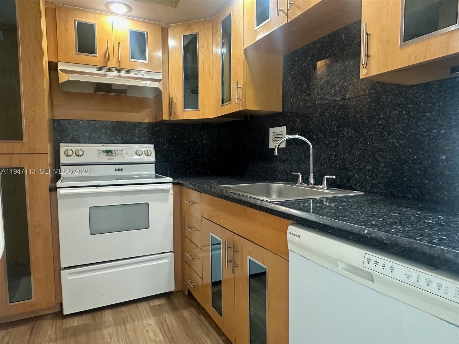 1000 West Ave #709, Miami Beach FL 33139