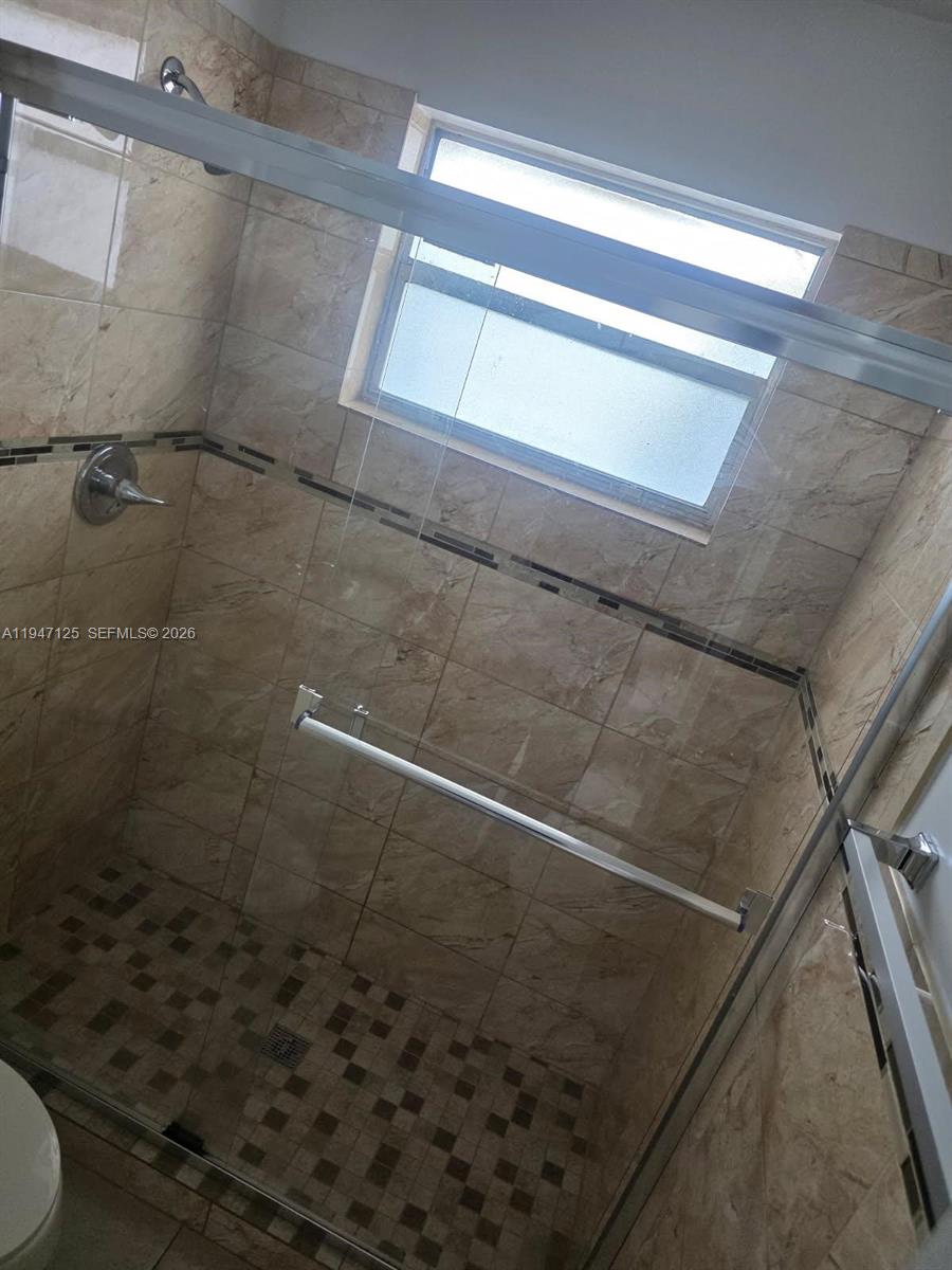 1575 NW 1st ST #3, Miami FL 33125