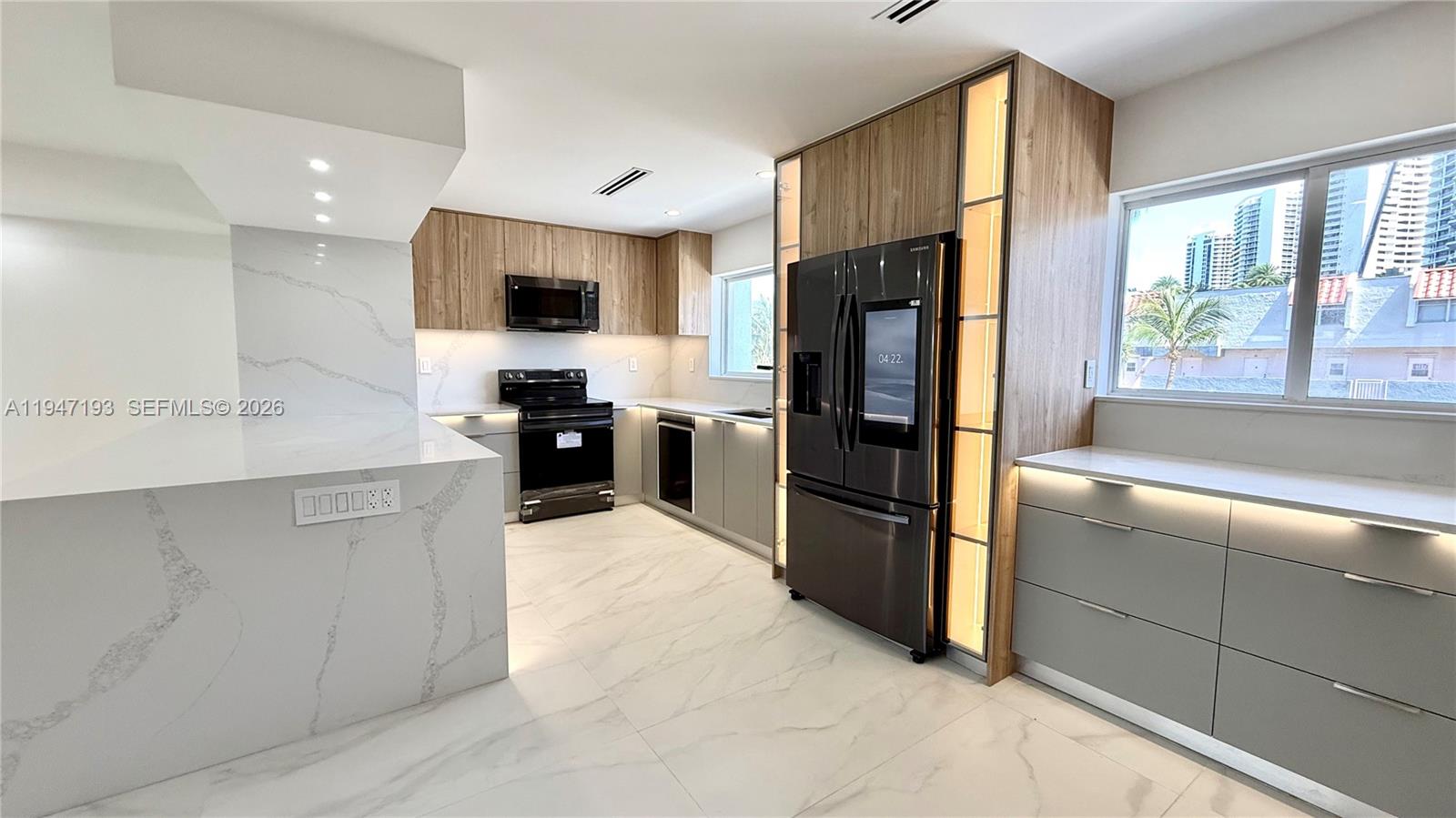 3826 NE 171st St #3826, North Miami Beach FL 33160
