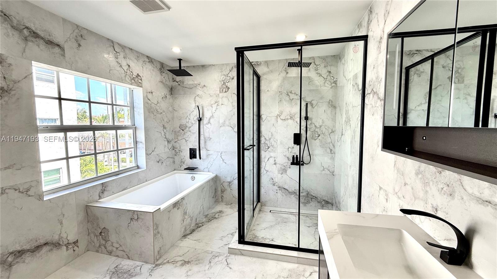 3826 NE 171st St #3826, North Miami Beach FL 33160