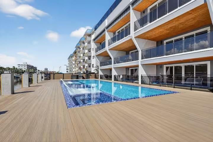3826 NE 171st St #3826, North Miami Beach FL 33160