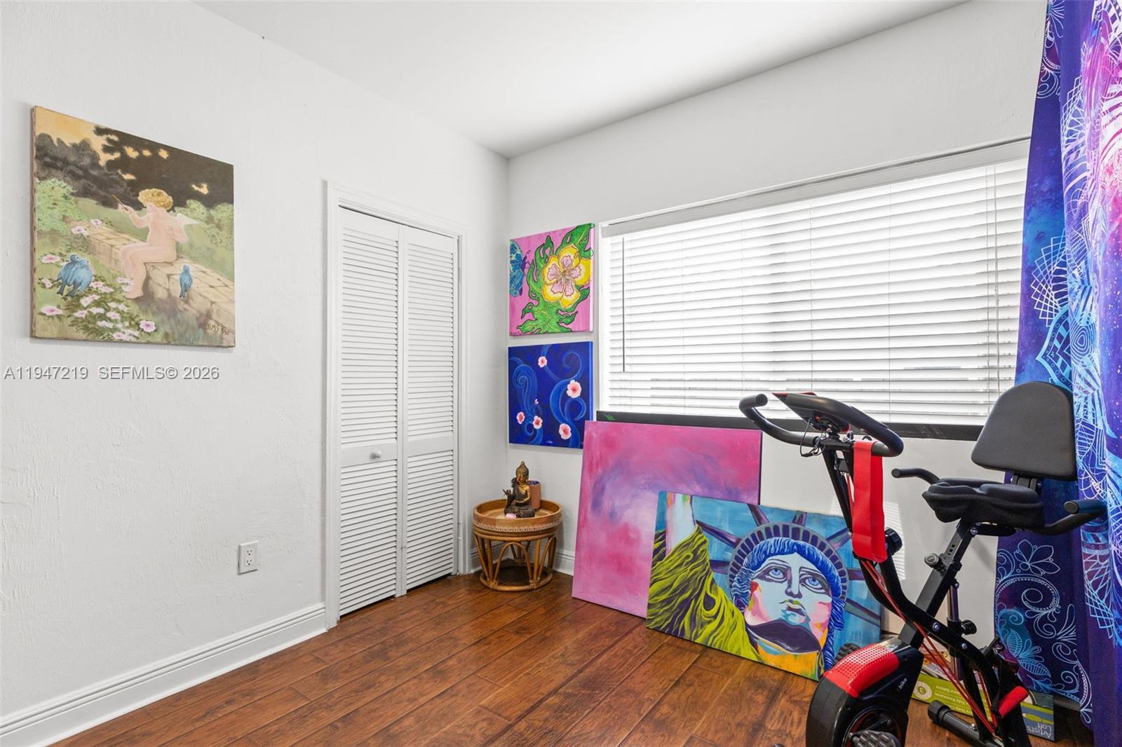 550 Cardinal St, Miami Springs FL 33166