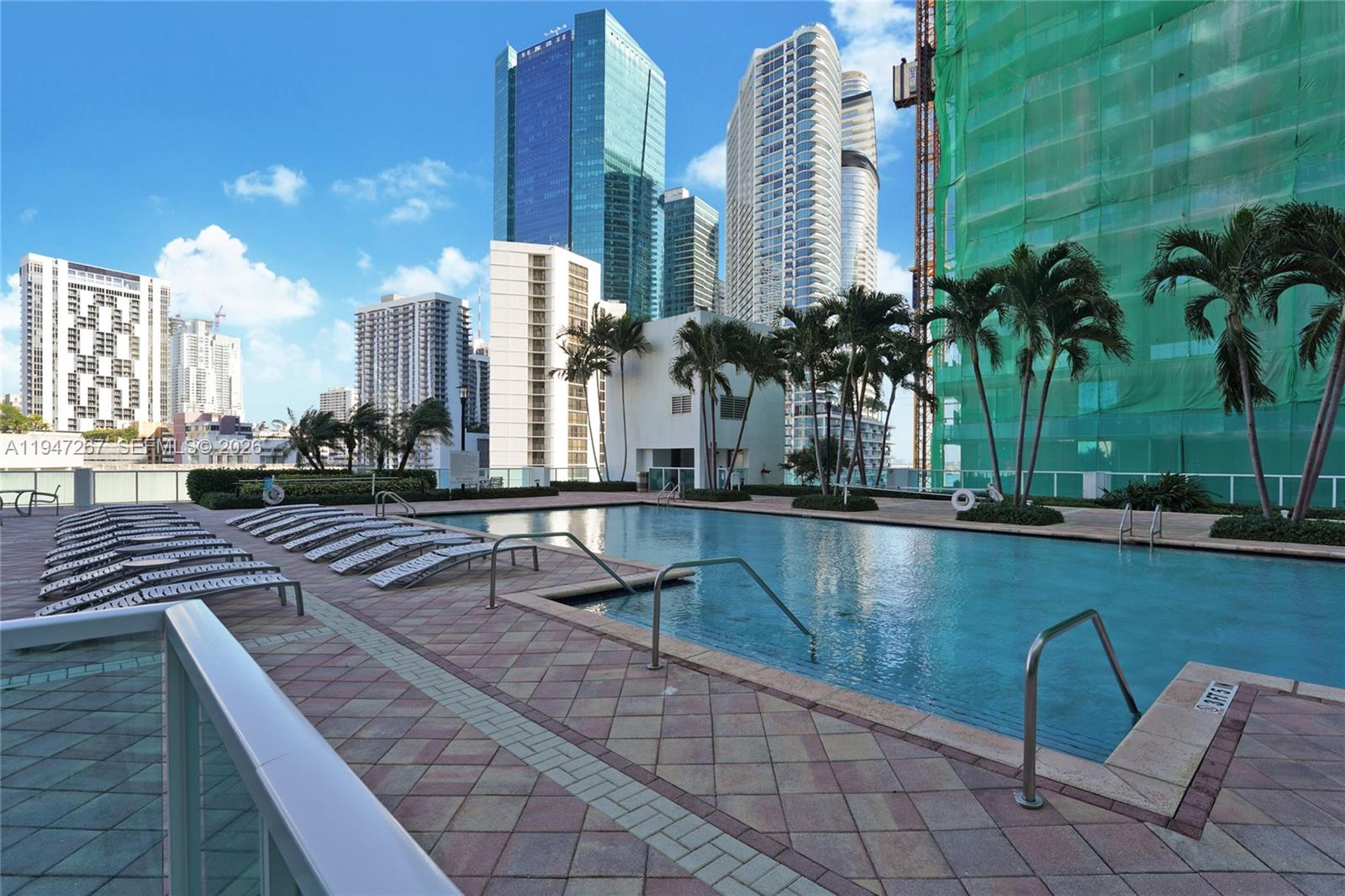 31 SE 5th St #3306, Miami FL 33131