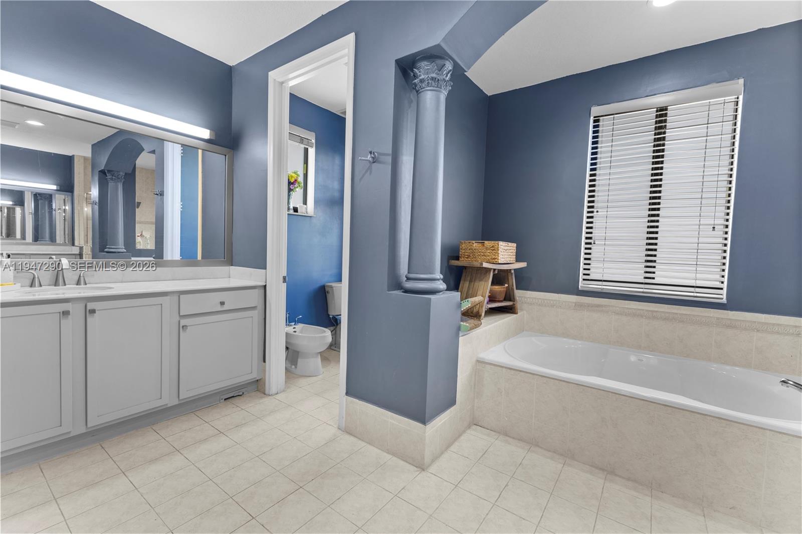 18832 SW 77th Ct, Cutler Bay FL 33157