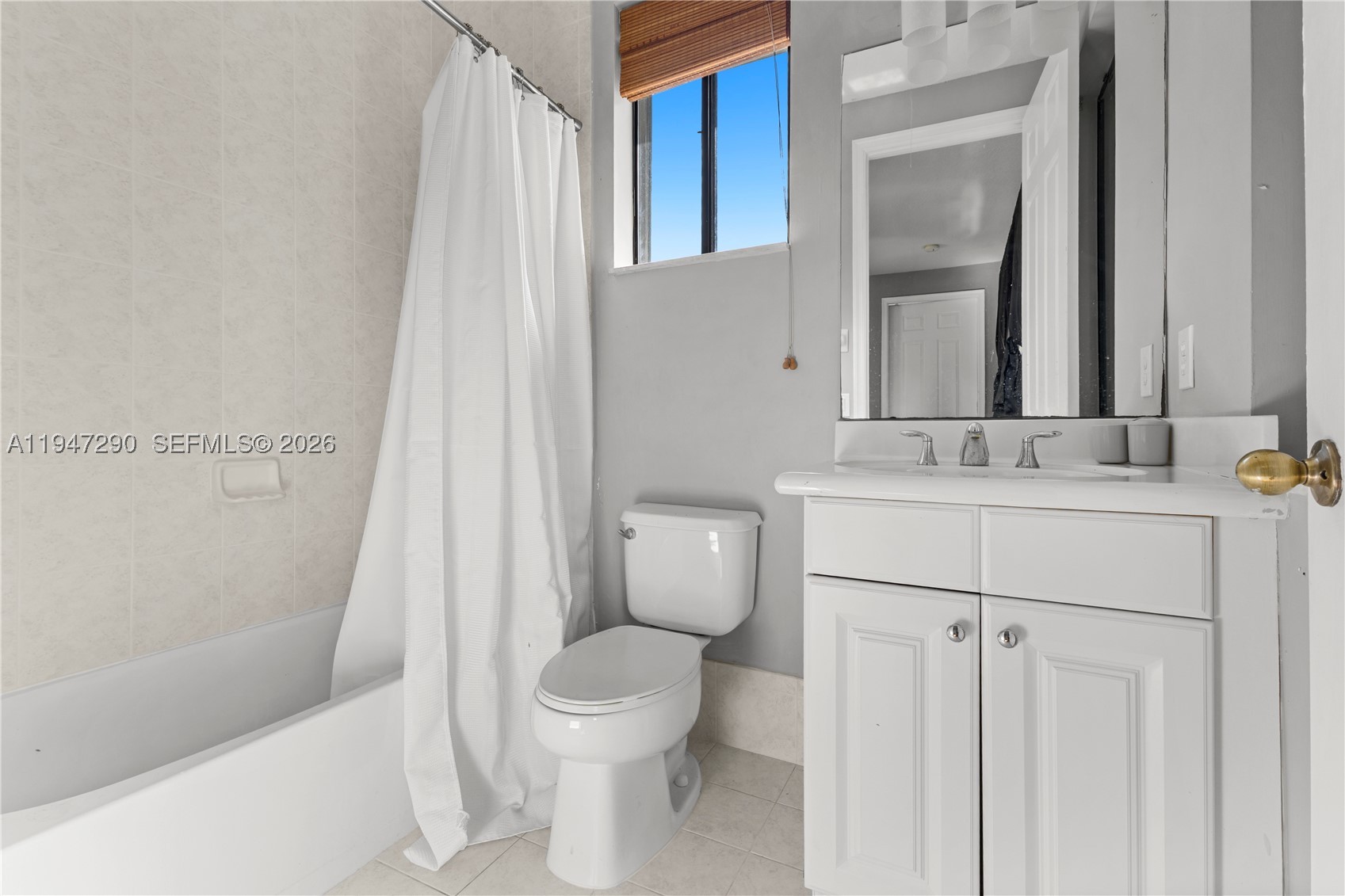 18832 SW 77th Ct, Cutler Bay FL 33157