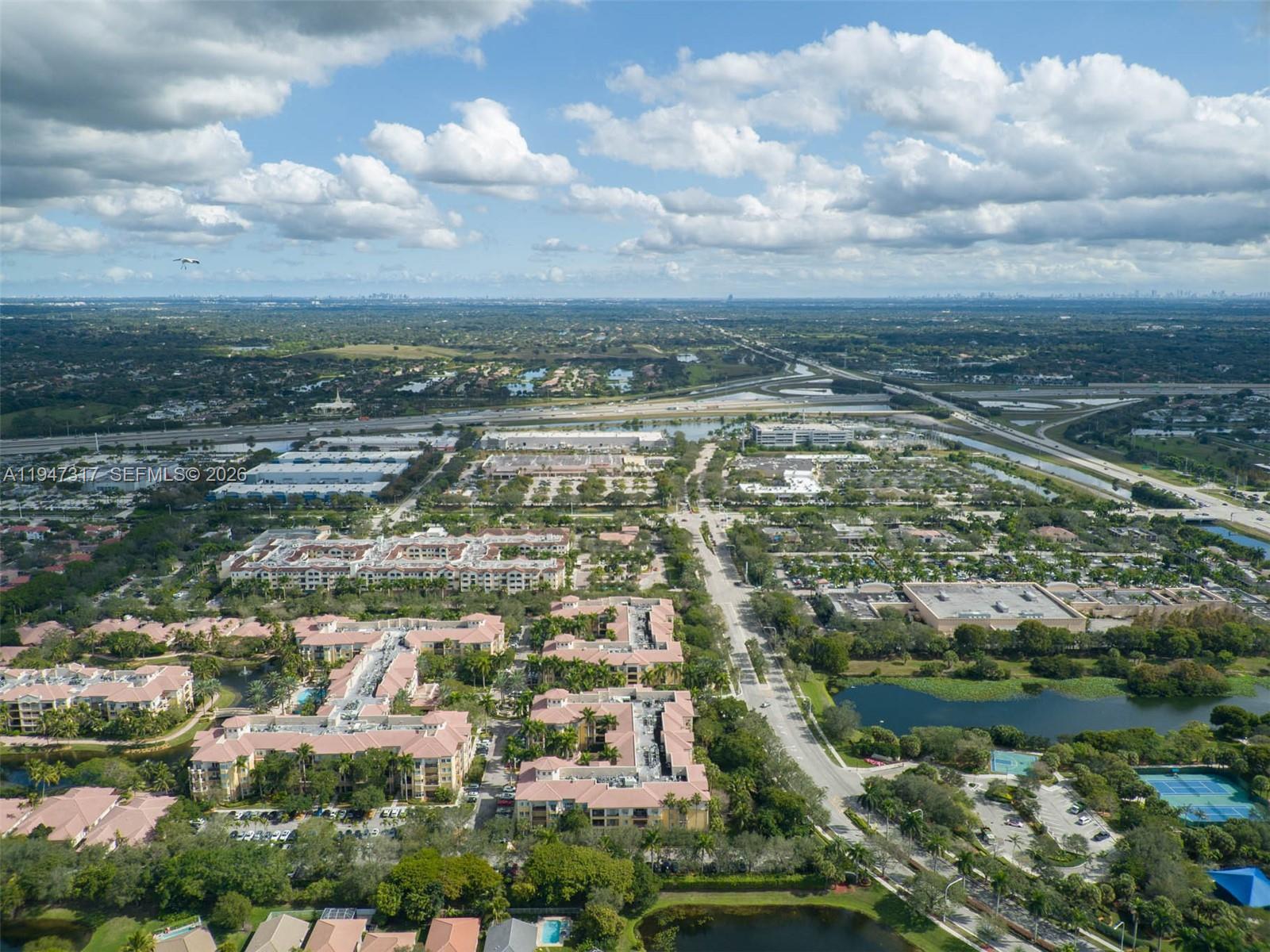 16101 Emerald Estates Dr #250, Weston FL 33331