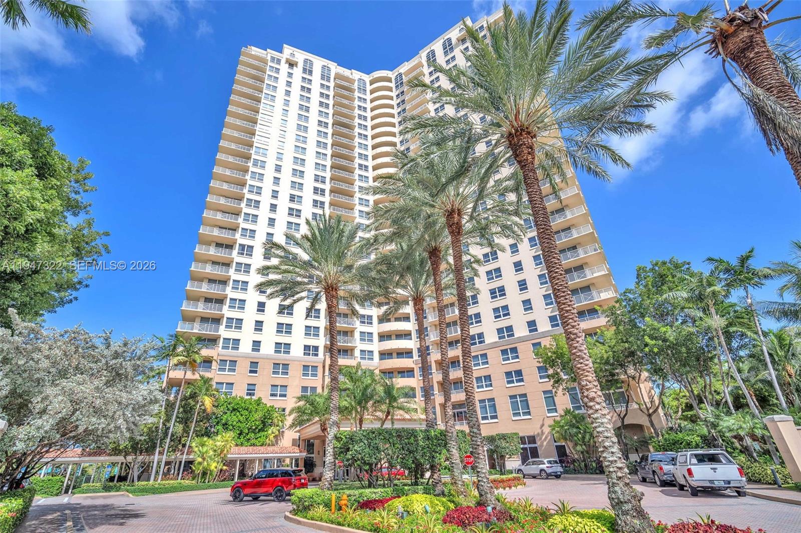 19501 W Country Club Dr #505, Aventura FL 33180