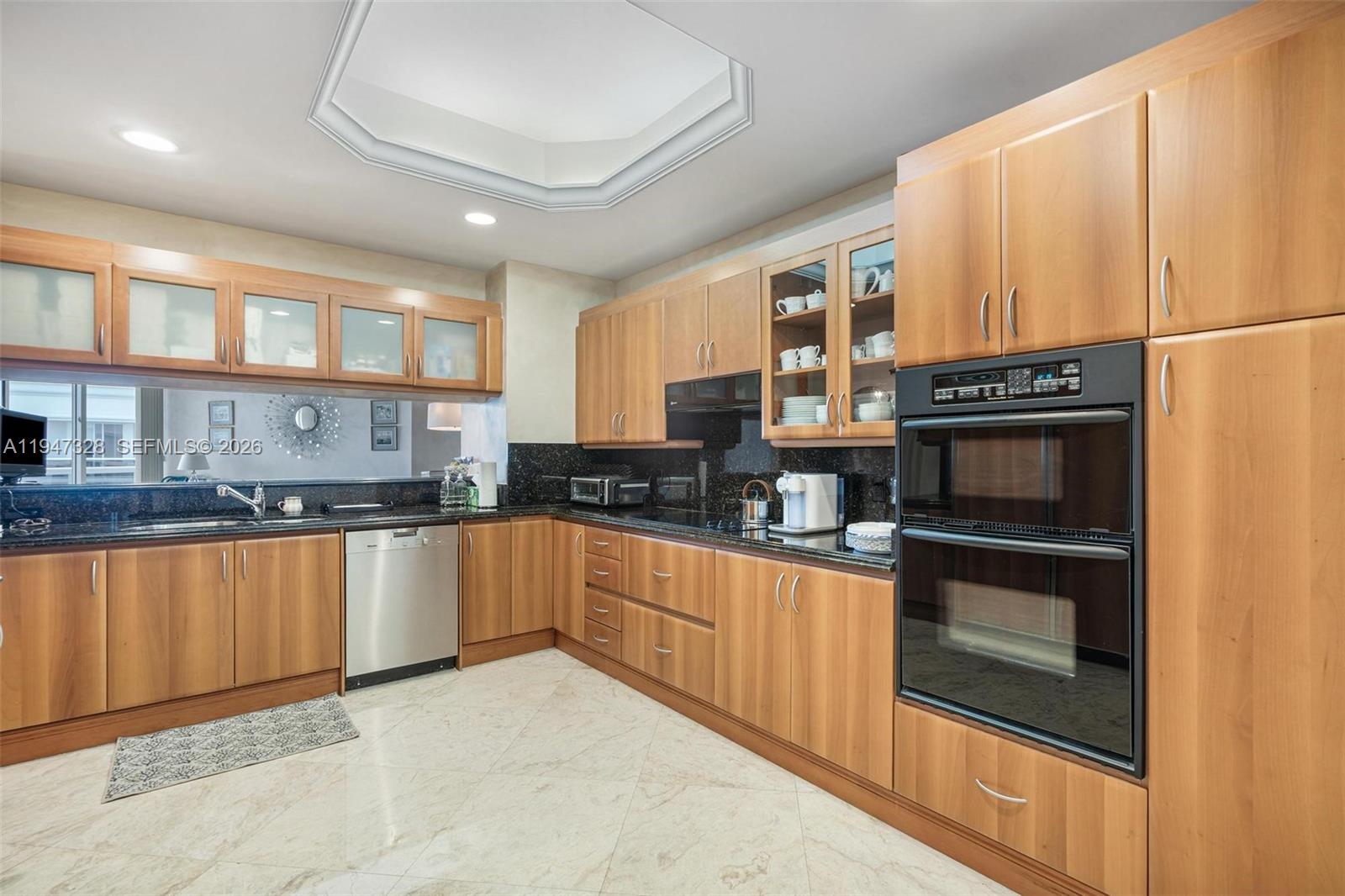 9595 Collins Ave #NPHD, Surfside FL 33154