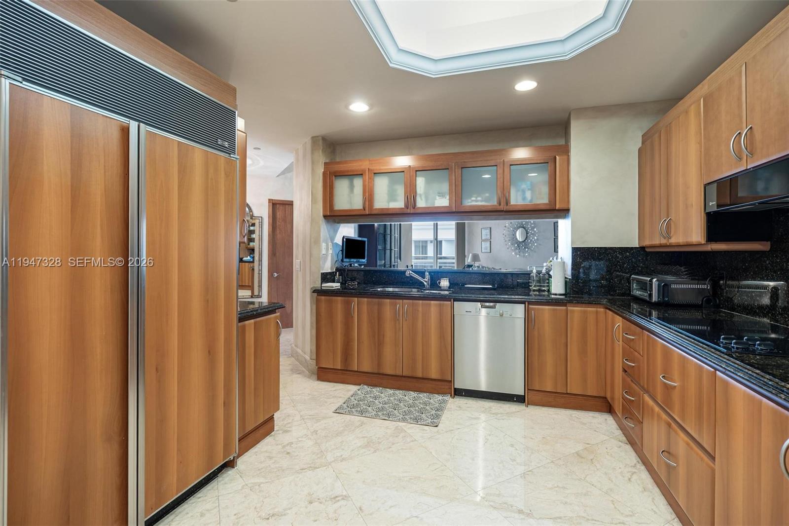 9595 Collins Ave #NPHD, Surfside FL 33154