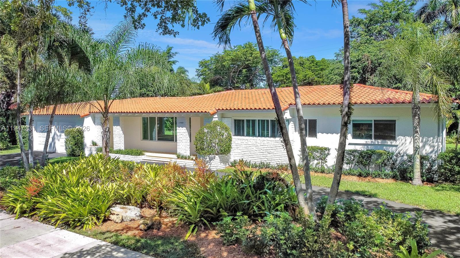 1549 Catalonia Ave, Coral Gables FL 33134