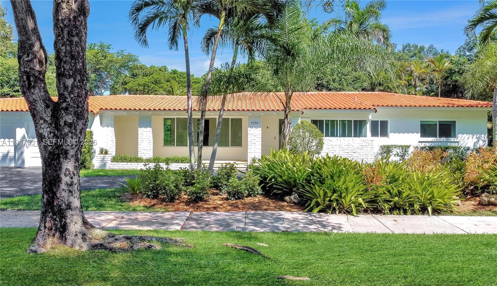 1549 Catalonia Ave, Coral Gables FL 33134